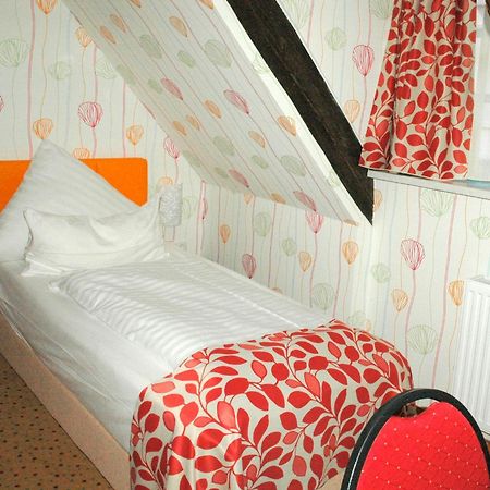Maerchenhotel Bergen Auf Rugen Ruang foto