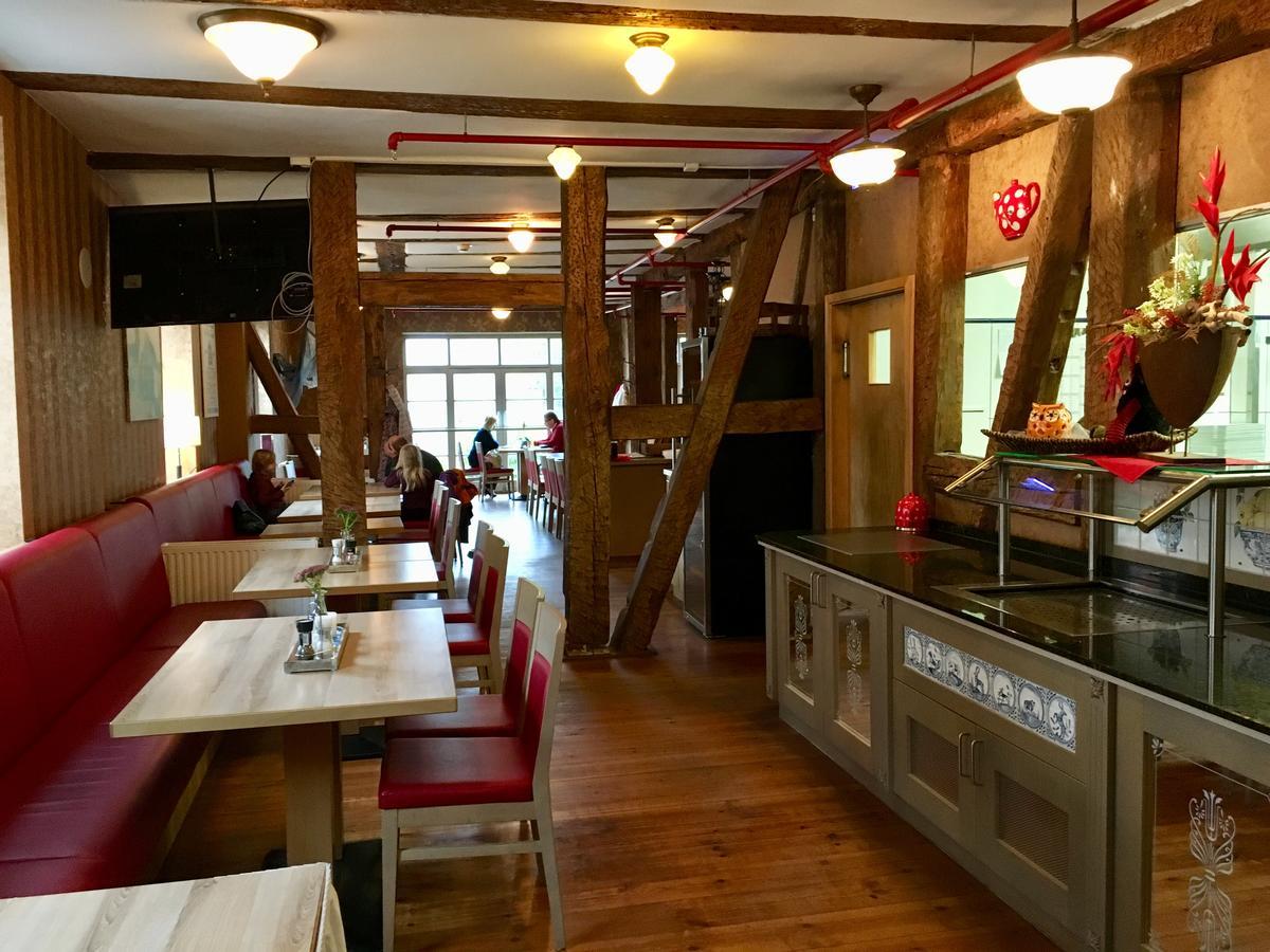 Maerchenhotel Bergen Auf Rugen Bagian luar foto
